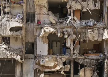 Israel,Hizbollah renew fire after deadliest day in Lebanon since 2006