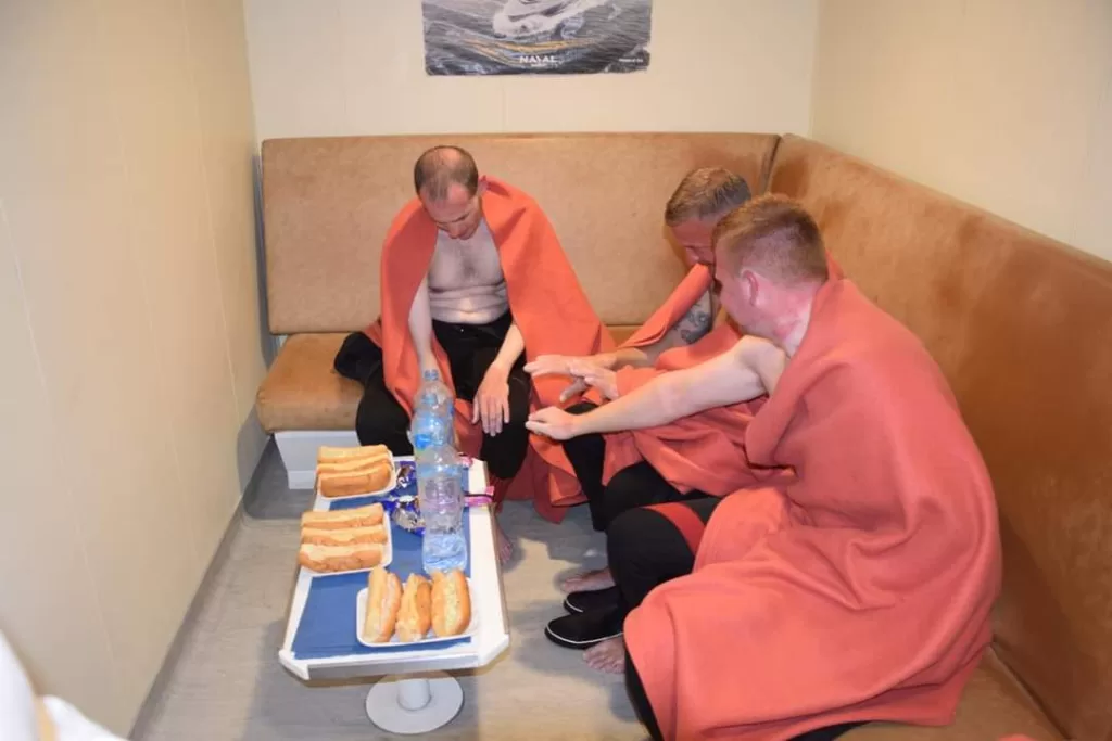 Egyptian navy rescues three British tourists while diving at Red Sea 37 - Egyptian Gazette