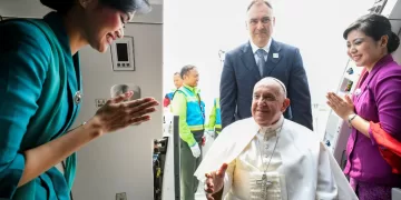 Pope Francis wraps up 12-day Asia-Pacific tour