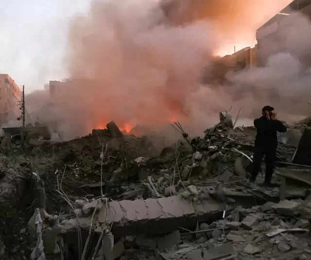 2,000-pound bombs likely used in attack that killed Nasrallah: New York Times 1 - Egyptian Gazette