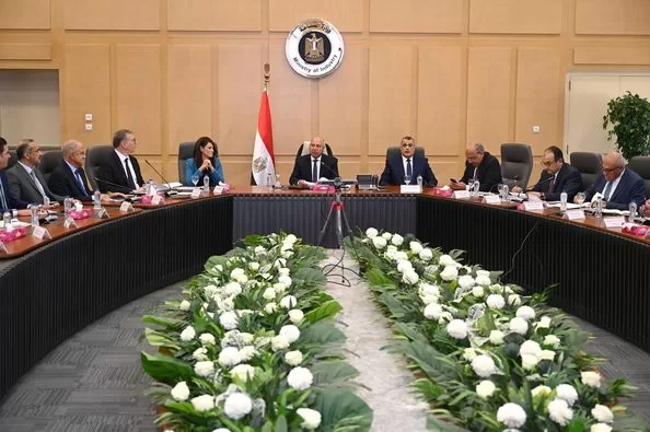 Industry min. heads 7th meeting of ministrial group for industrial development 2 - Egyptian Gazette Industry min. heads 7th meeting of ministrial group for industrial development 1 - Egyptian Gazette