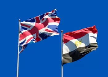 PM reviews preparations for Egyptian-British investment conference