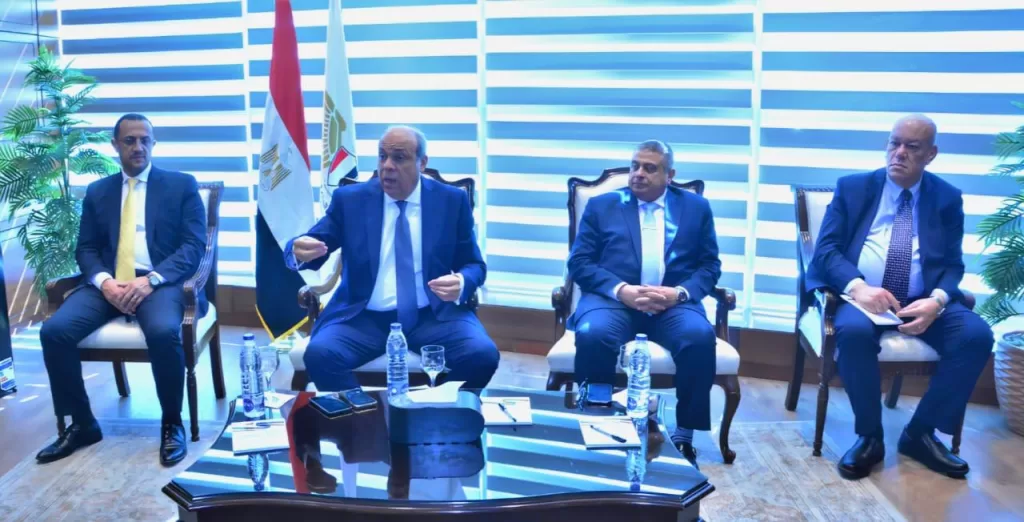 Civil aviation minister highlights expansion plans, private sector involvement 5 - Egyptian Gazette