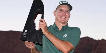 Matt clinches Desert PGA title