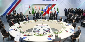 BRICS leaders hold closed session on joint co-operation