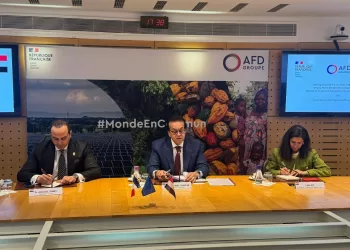 Health min., AFD mull ways to cement coop.