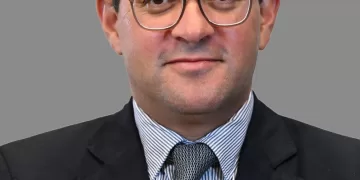 Finance min. explores economic co-operation opportunities with Bahrain