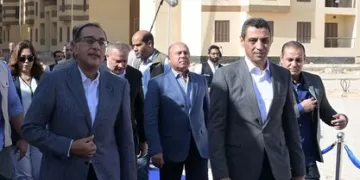 PM hands over contracts of units of presidential initiative on developing governorates’ capitals