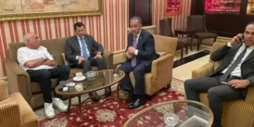 Sports min. meets with missions of soccer teams participating in Egyptian Super Cup in UAE