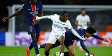 Lacklustre PSG concede home draw against PSV