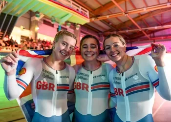 GB storms to women´s Cycling gold