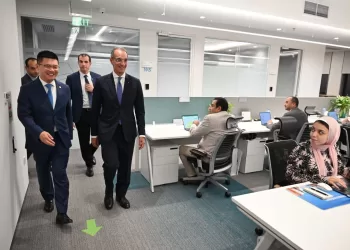 MCIT inaugurates Huawei’s new Cairo office