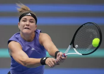 Muchova ends Sabalenka’s 15-match winning streak