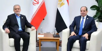 Sisi meets Iranian president on sidelines of BRICS summit in Russia