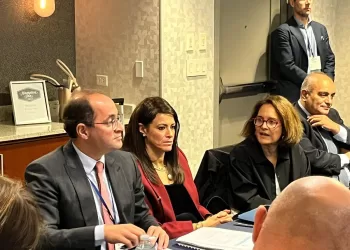 Egypt seeks to boost investor confidence in local economy