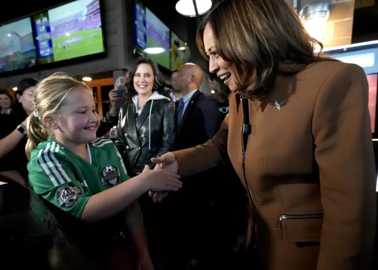 Harris and Walz will visit all the battleground states in the campaign’s closing stretch 2 - Egyptian Gazette Harris and Walz will visit all the battleground states in the campaign’s closing stretch 1 - Egyptian Gazette