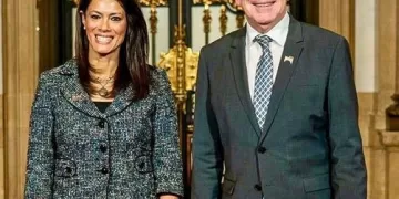 Planning min. witnesses signing € 270mn-worth green hydrogen deal with Germany