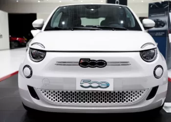 Stellantis CEO to address Italy parliament as demand for electric car weakens