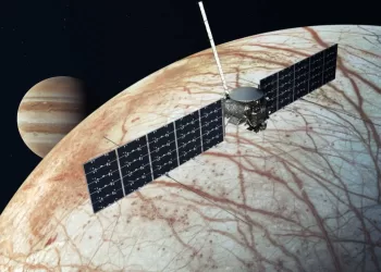 NASA’s Europa Clipper spacecraft will scour Jupiter moon for the ingredients for life