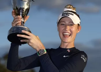 Korda takes top 2 LPGA honors