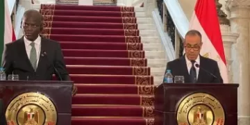 FM holds talks with S.Africa’s min. of int’l relations