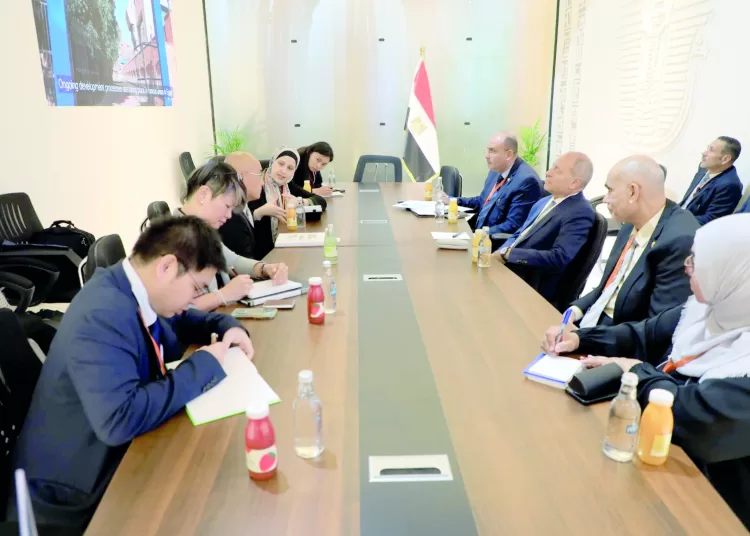 Exchanging urban development expertise with Singapore 1 - Egyptian Gazette Cairo Governor Ibrahim Saber during his talks yesterday with Michael Koh, Deputy Executive Director of the Centre for Livable Cities (CLC) in Singapore.
