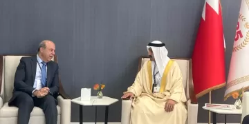 Cairo, Manama discuss boosting ties at Bahrain Air Show