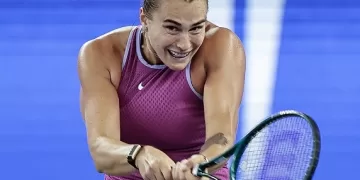 Sabalenka reaches WTA Finals semis