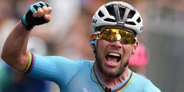 Cavendish delivers final roar