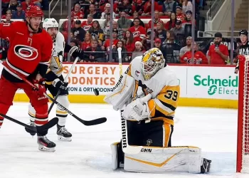 Hurricanes beat Penguins 5-1
