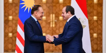 Sisi receives Malaysian PM