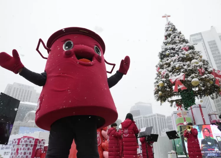 Biggest November snowstorm in half century hits Seoul and grounds flights 1 - Egyptian Gazette