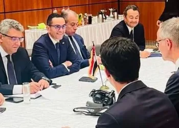 Investment minister meets senior German officials, investors