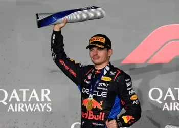 Verstappen triumphs in Qatar