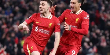 EPL: Liverpool salvages draw