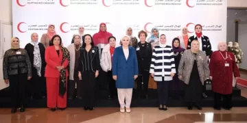 First Lady expresses gratitude to Red Crescent volunteers 1 - Egyptian Gazette First Lady expresses gratitude to Red Crescent volunteers
