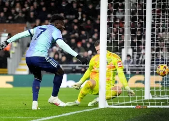 Arsenal’s EPL title bid dented