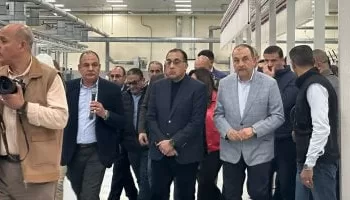 PM inspects Misr Spinning, Weaving factories in Mahalla
