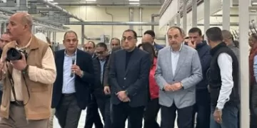 PM inspects Misr Spinning, Weaving factories in Mahalla 1 - Egyptian Gazette PM inspects Misr Spinning, Weaving factories in Mahalla