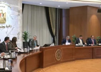 PM stresses importance of capitalizing on historic buildings in downtown Cairo