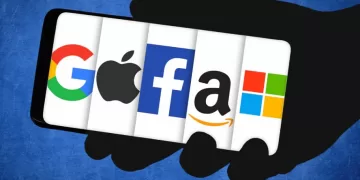 Tech firms shift focus to cut costs