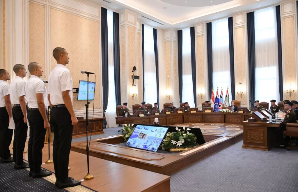 Sisi oversees admission exams at Military Academy 4 - Egyptian Gazette Sisi oversees admission exams at Military Academy 3 - Egyptian Gazette