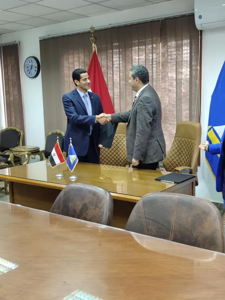 MoU to improve human resources' skills, develop administrative performance 5 - Egyptian Gazette