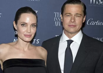 Angelina Jolie and Brad Pitt reach divorce settlement after 8 years