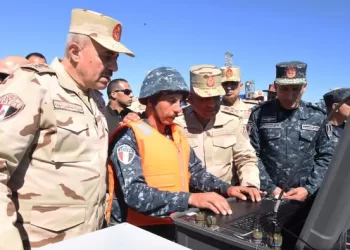 Defence min. inspects Red Sea Naval Base