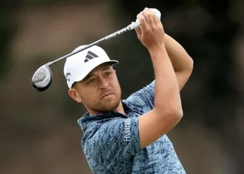 Xander aims to regain form in Hawaii