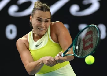 Sabalenka, Sinner open Aussie campaign with wins