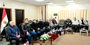 Housing min. reviews implementation progress of projects in New Suez City