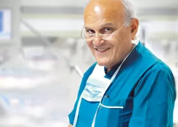 Aswan Airport VIP lounge named after heart surgeon Magdi Yacoub