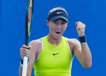 Andreeva moves into Brisbane last four